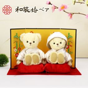 結婚式を彩るウェルカムベア｜新郎新婦への結婚祝いギフト